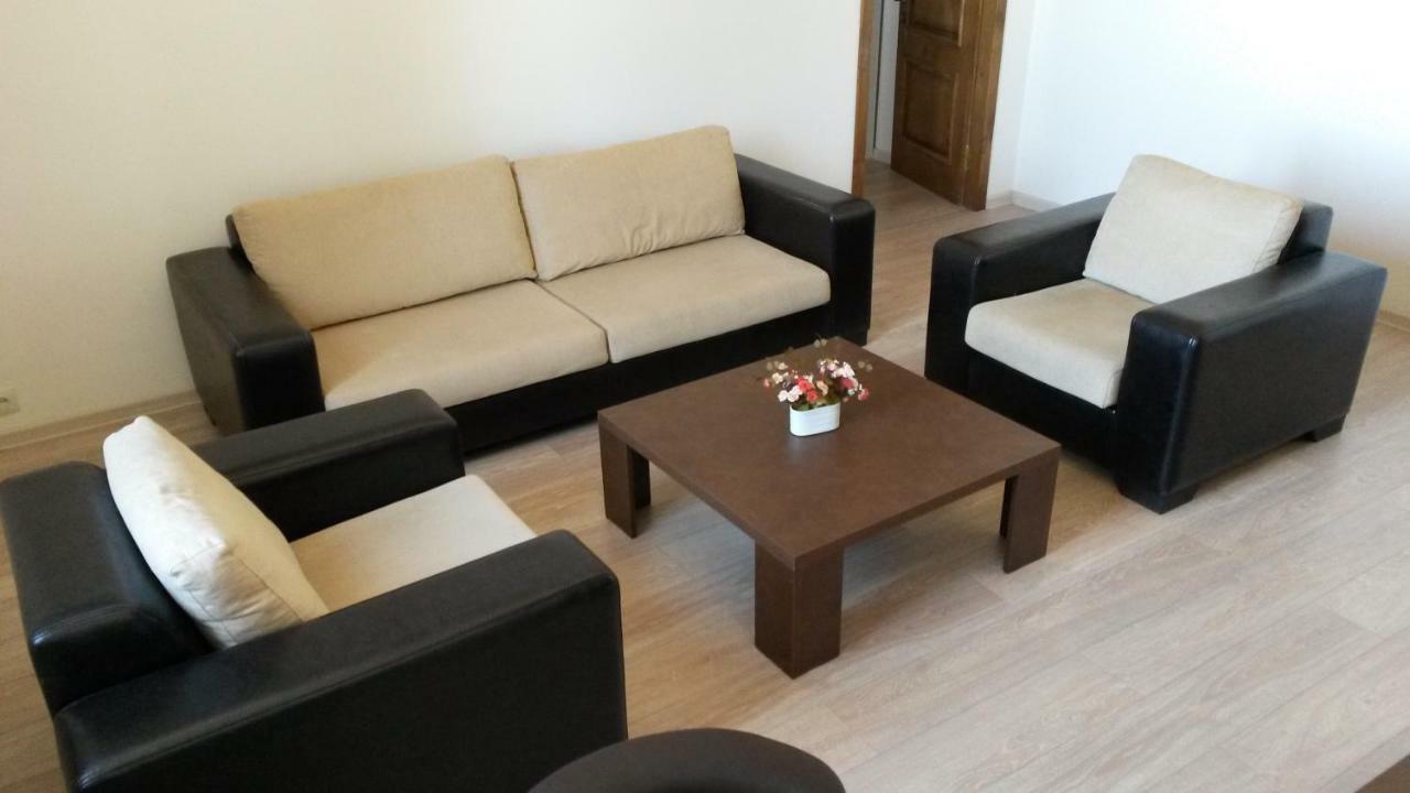 City View Apartment On Gorgiladze 1 Batumi Exterior foto